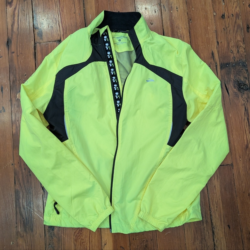 Brooks Women's Neon Yellow and Black Running Jacket